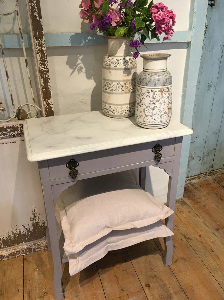 Marble effect created with Annie Sloan Chalk Paint