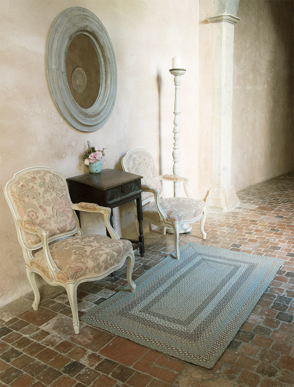 Seaspray Braided Rug in a rustic interiors setting