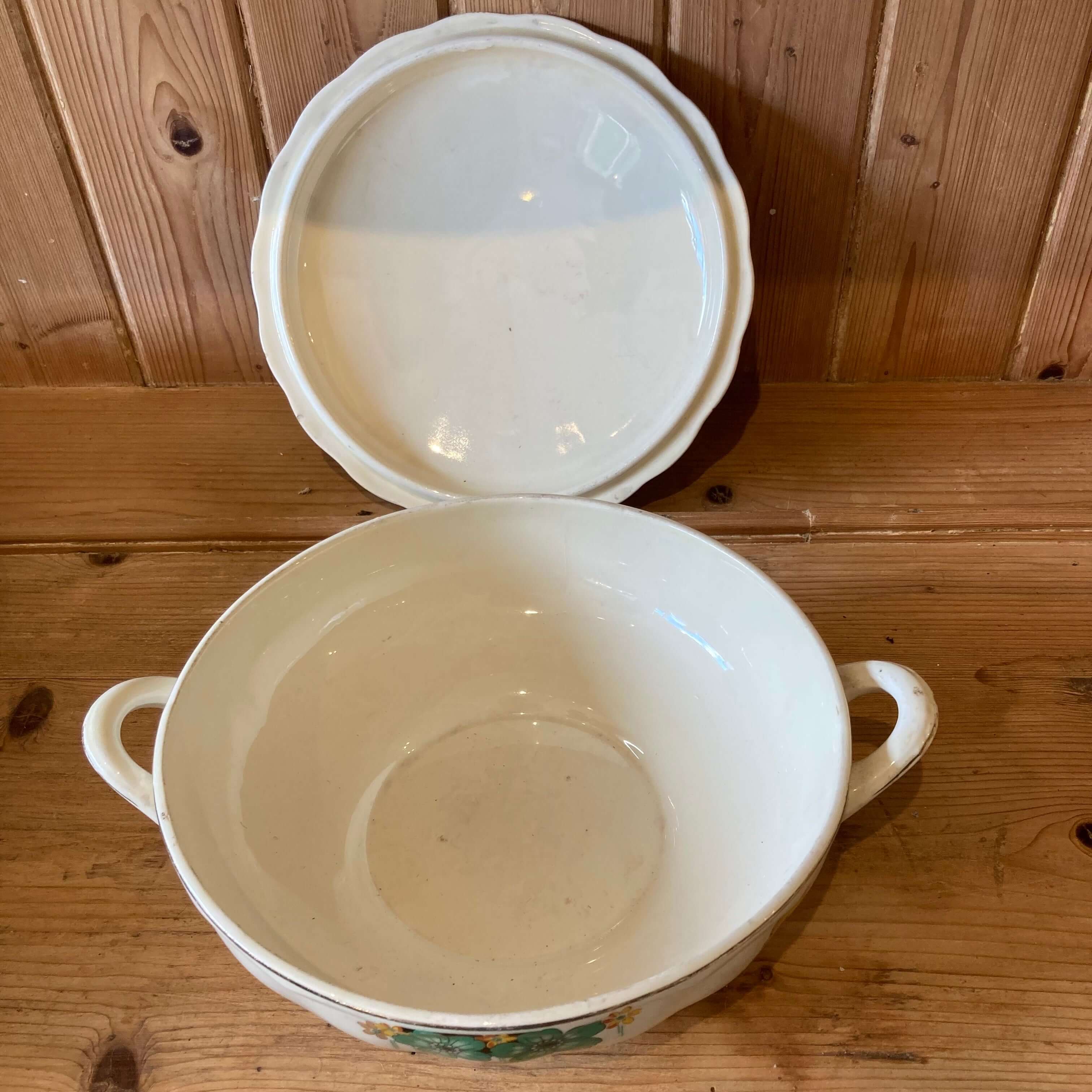 Art Deco 1930s Grindley Cream Petal Dinnerware – Source for the Goose