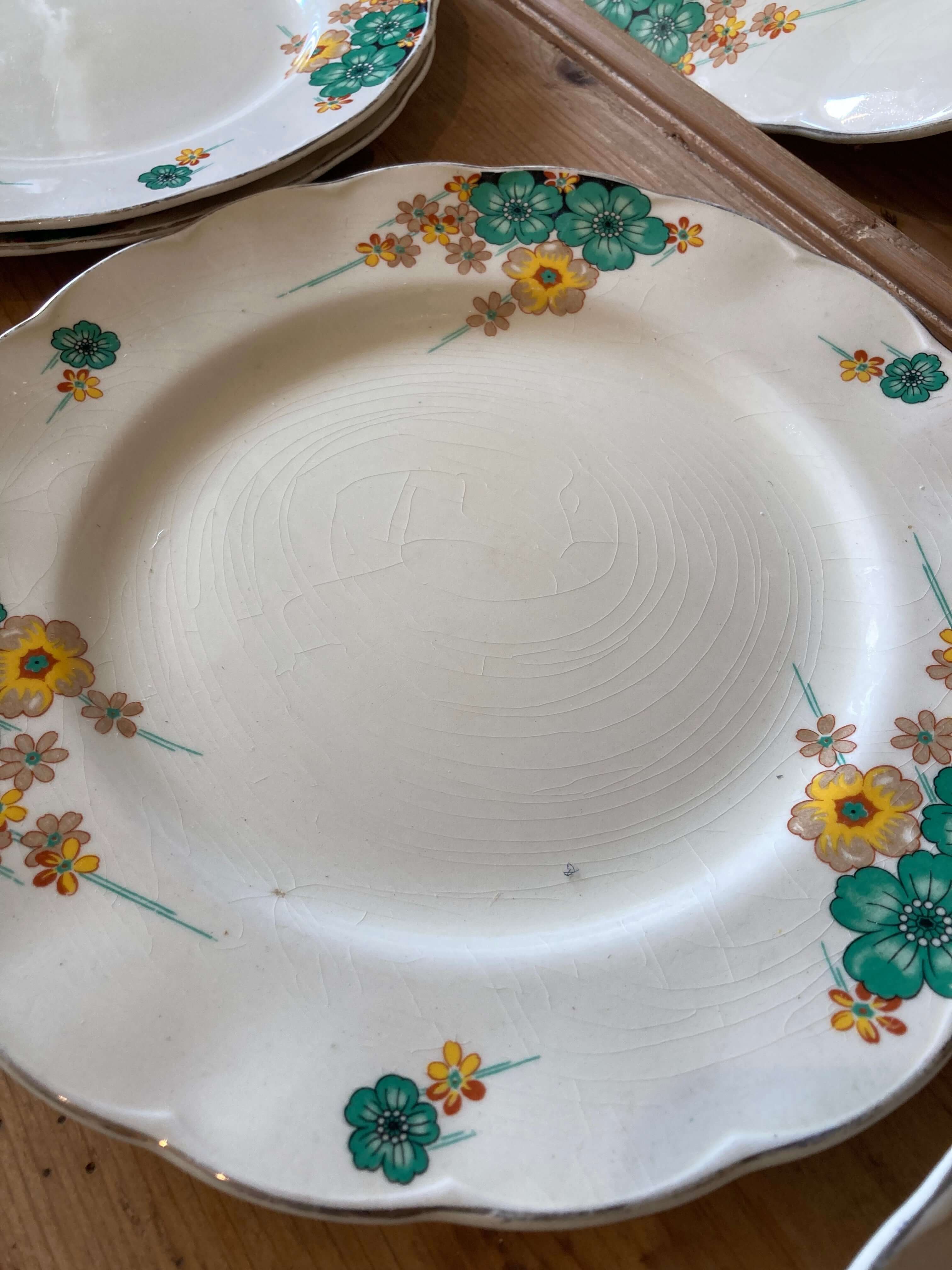 Art Deco 1930s Grindley Cream Petal Dinnerware – Source for the Goose