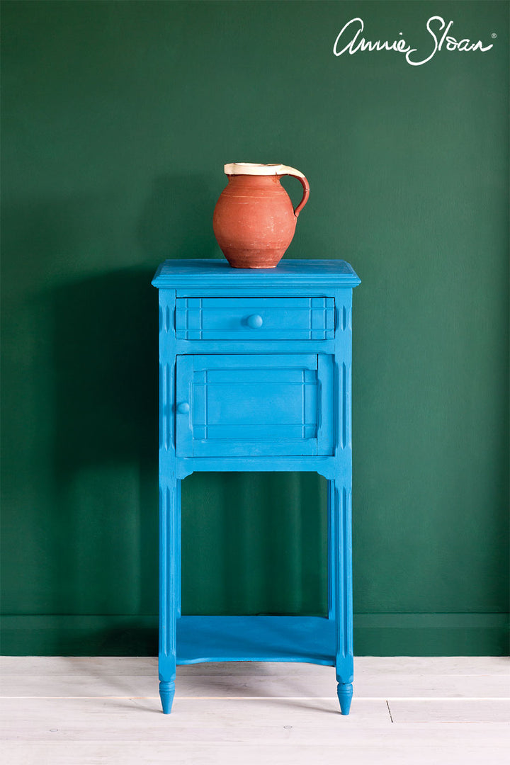 bedside table in Giverny Chalk paint