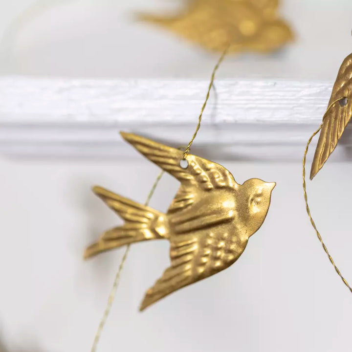 Gold Bird Garland on Wire featuring golden swifts, perfect for festive decor and Christmas tree decoration.