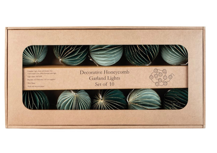 Green Pleated Paper LED Garland with eco-friendly honeycomb design and decorative packaging in sustainable cardboard.