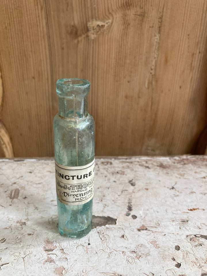 Tincture of Myrrh Apothecary bottle