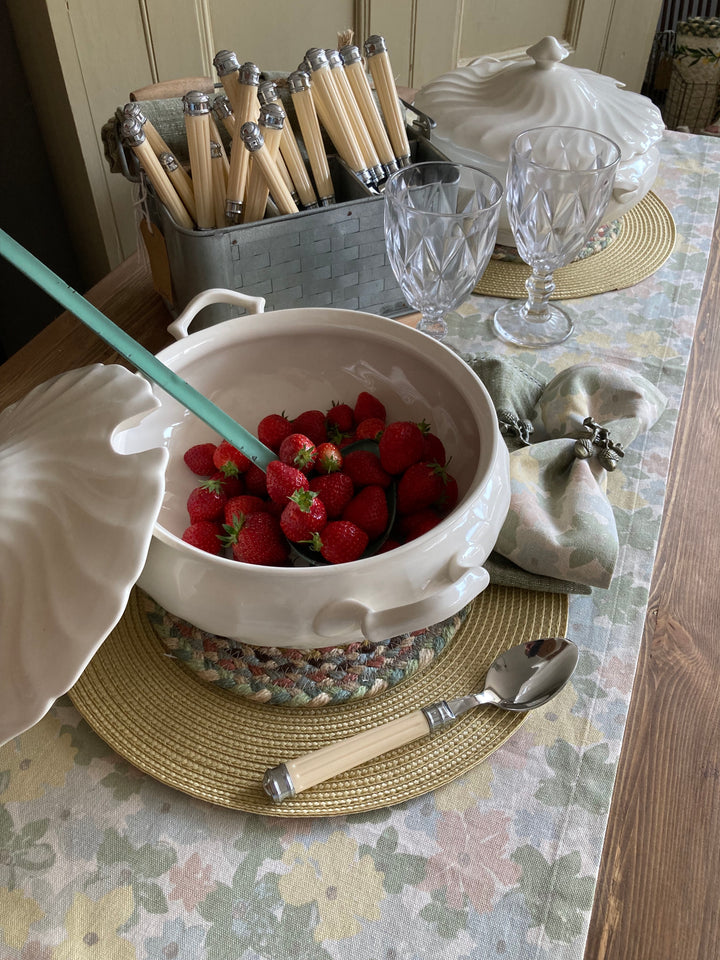 table setting display at Source for the Goose 