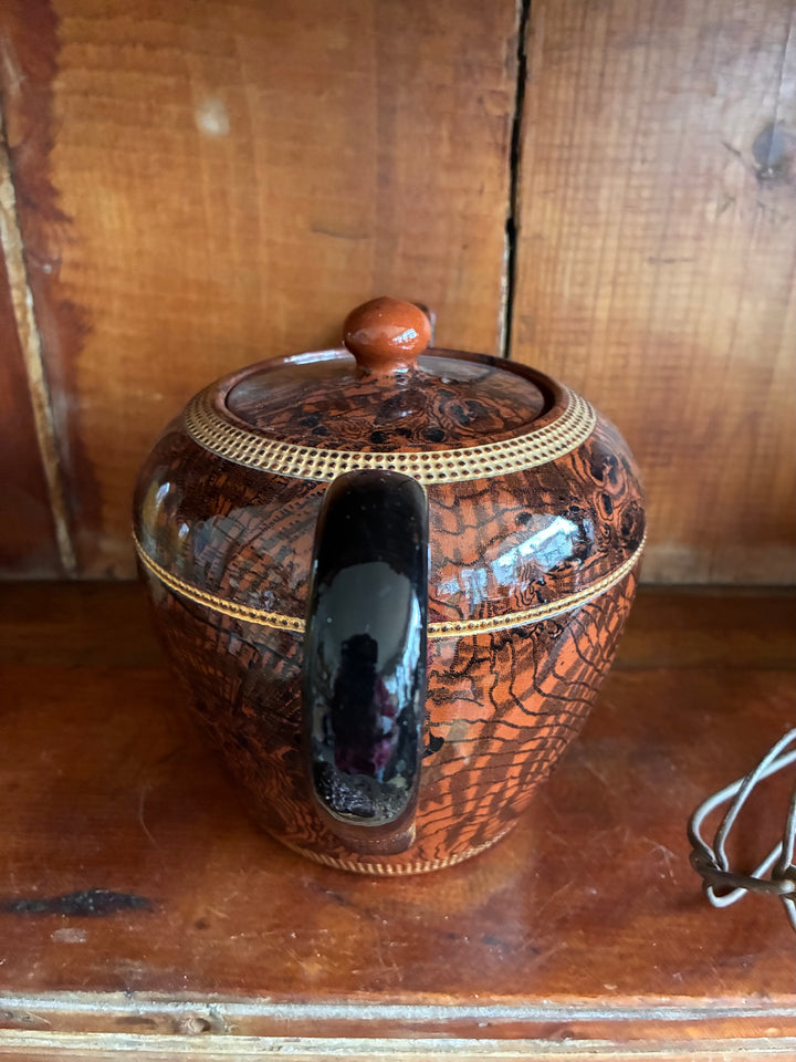 Vintage Oak Ware Design Brown Betty Teapot with bark-like pattern and gilt stripes, perfect for afternoon tea.