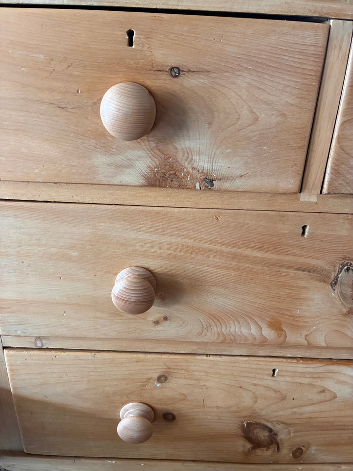 Small Antique Pine Chest of Drawers - Galleried Back showcasing light pine wood and circular knobs.