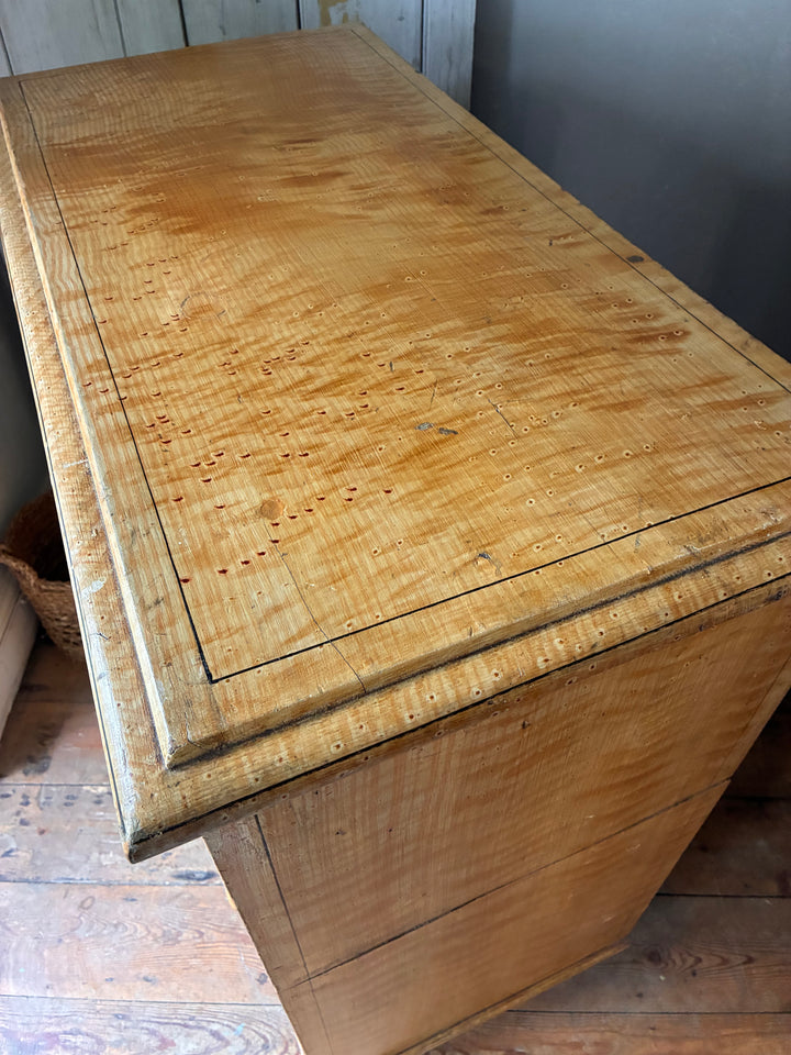 19th Century Scumbled Pine Chest of Drawers with original finish, showcasing faux wood grain effect and craftsmanship.