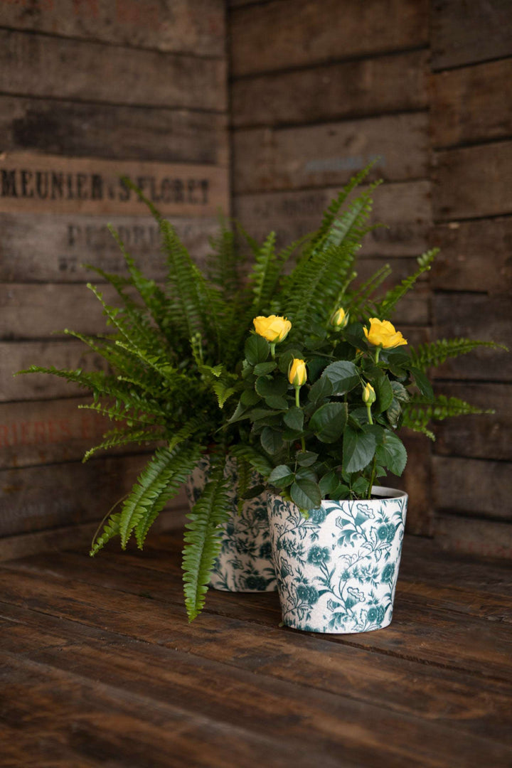 Green Vintage Floral Design Plant Pot