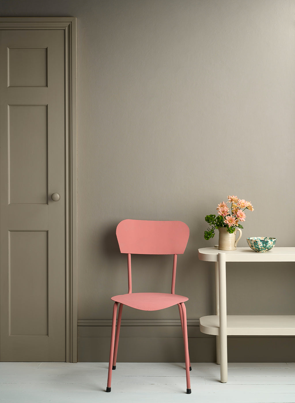 woodwork painted in French Linen Satin Paint