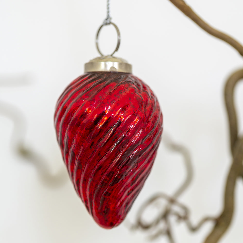 ribbed red glass christmas decoration 