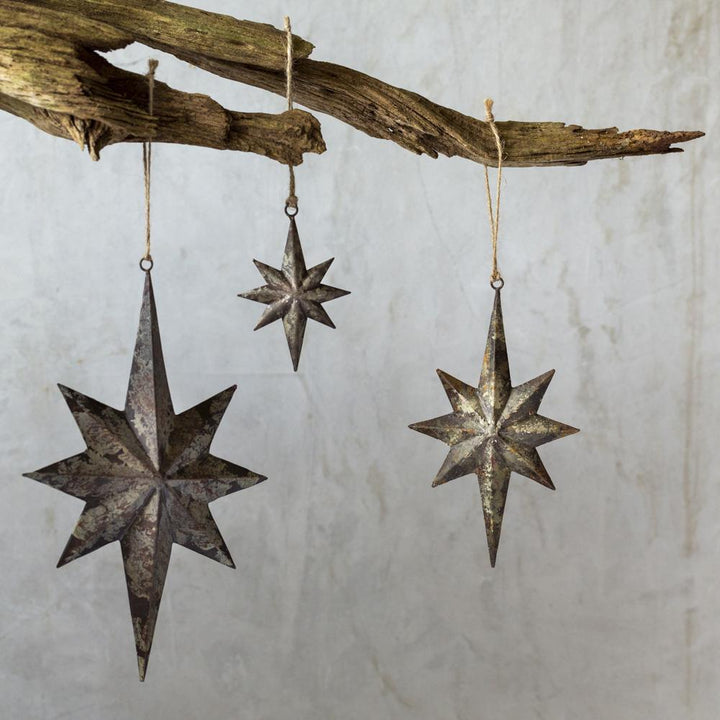 distressed, vintage style metal star decorations